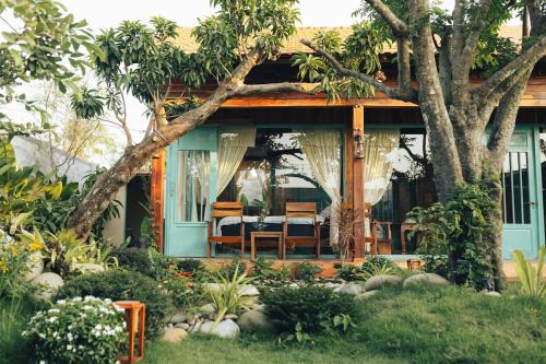 Go Cong Ski Chalet | Đàng Trong Home 2