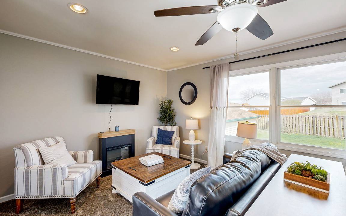 Rapid Valley House | 161 m² House ∙ 4 bedrooms ∙ 10 guests