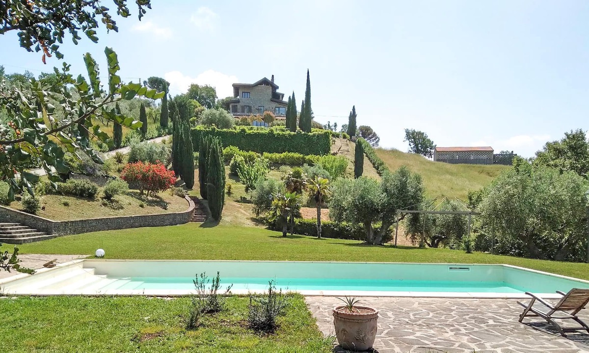Serre House | 3 bedroom accommodation in Serre