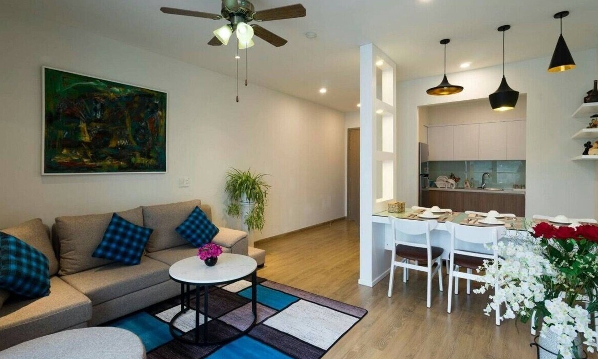 Ha Long Condo | 3BR Sea view Serviced Apartment Ha Long center