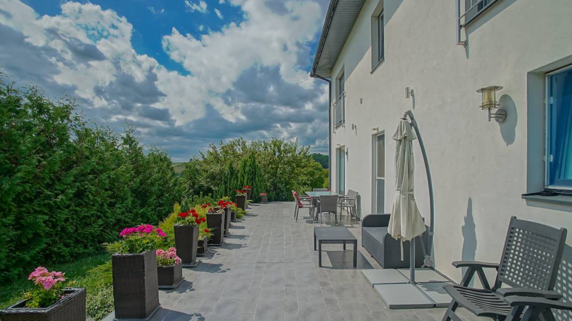 Centrul Vechi House | 500 m² House ∙ 4 bedrooms ∙ 8 guests