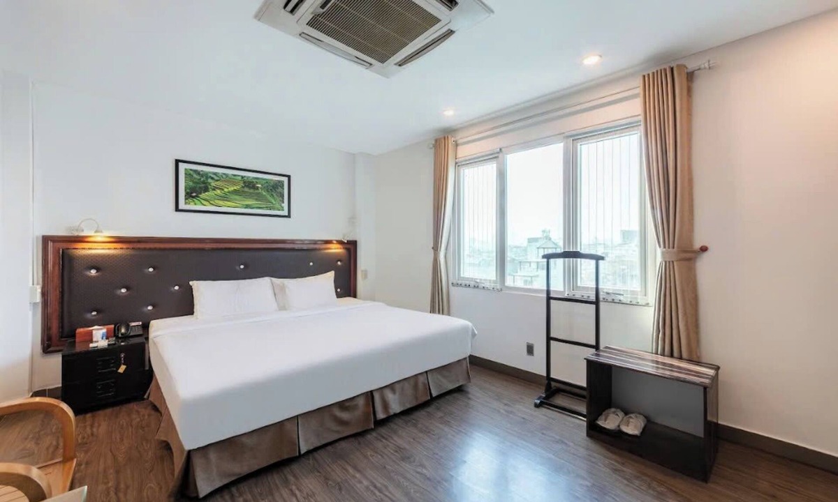 Van Mieu Hotel | A25 Hotel - 28 Tran Quy Cap