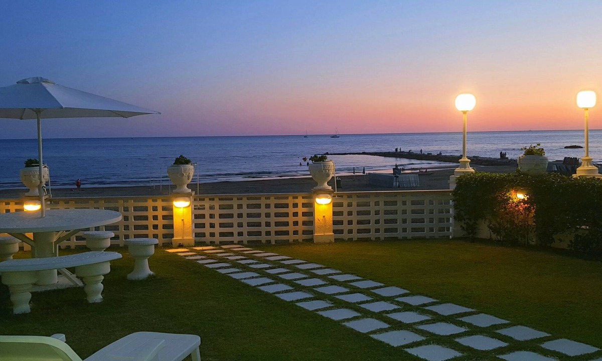 Nettuno Apartment | ACCOMMODATION TOURIST USE ON THE SEA ID. 25794