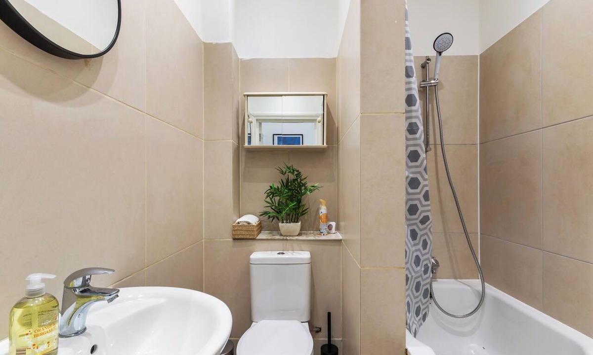 Acton Apartment | Acton Apartment 2 mins to Tube Station