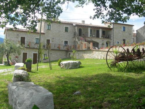 Abbateggio House | Agriturismo Borgo San Martino