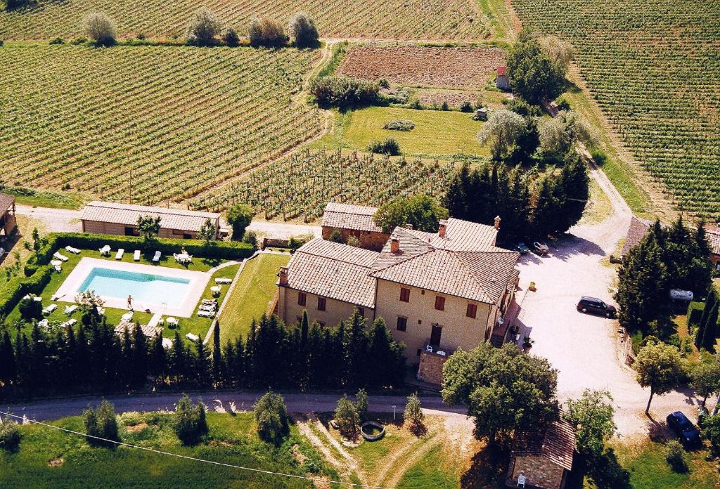 Chianciano Terme House | Agriturismo Palazzo Bandino in Val di Chiana, Val dorcia