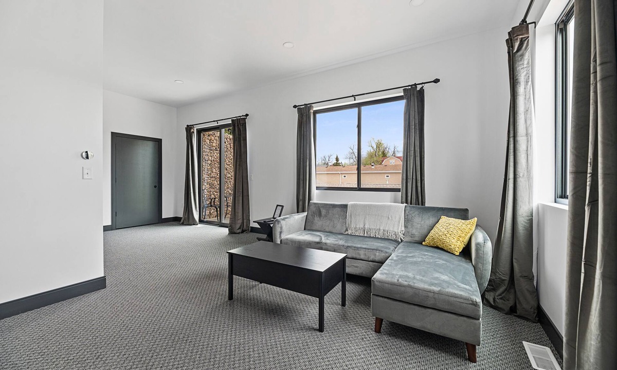 Spearfish Apartment | Alum @ The Cobblestone