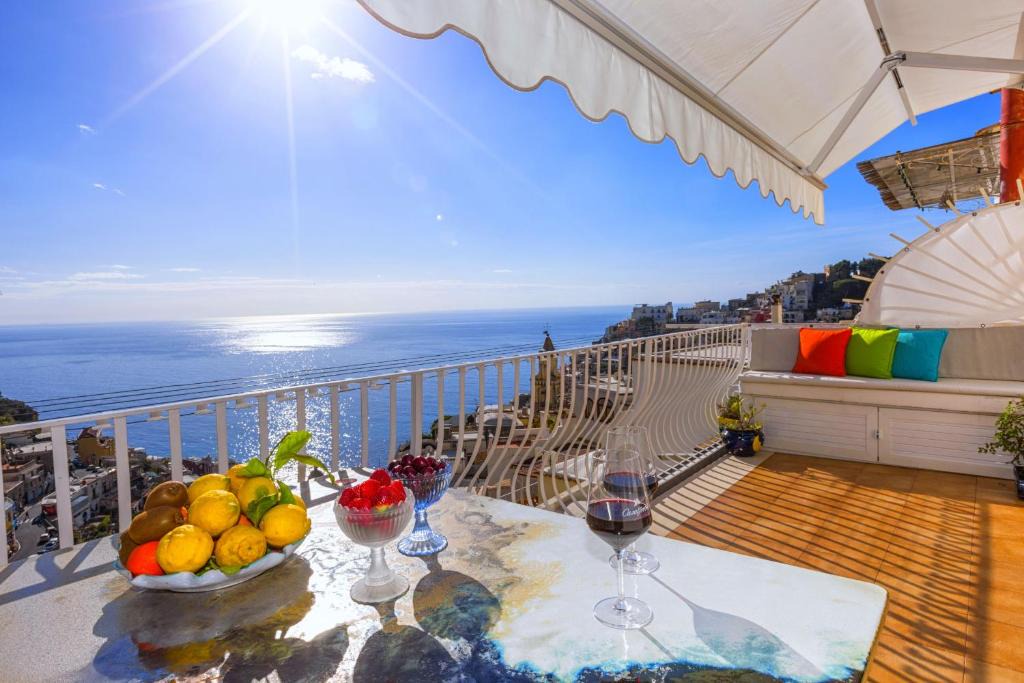 Liparlati House | AMORE RENTALS - Casa Paradisea