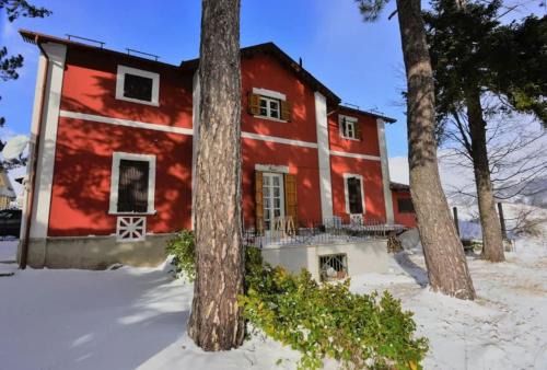 Ovindoli Ski Chalet | Antico Chalet Momosa Maxi