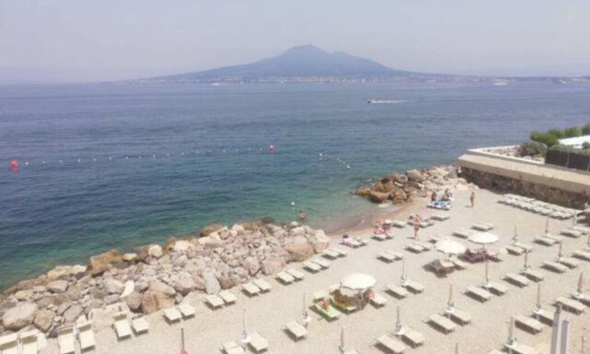 Castellammare di Stabia Apartment | Apartment in coastal panoramic view of the Gulf