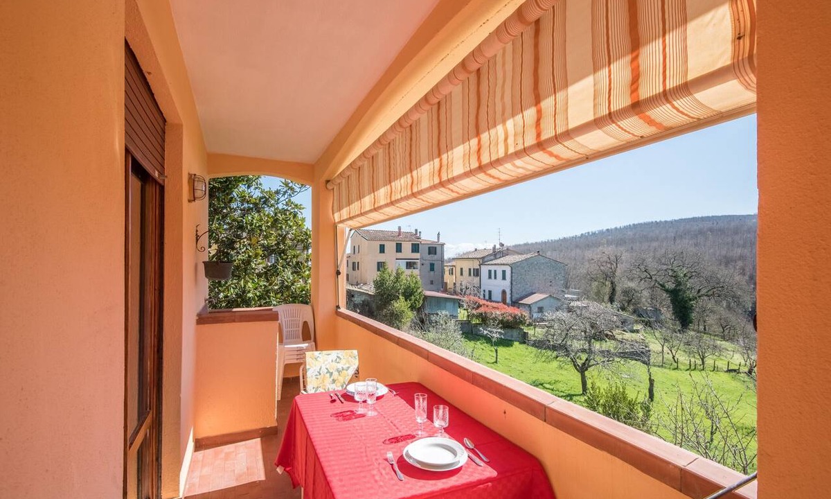 Torniella Apartment | Apartment 'Casa Fausto' with Mountain View, Private Terrace and Private Garden