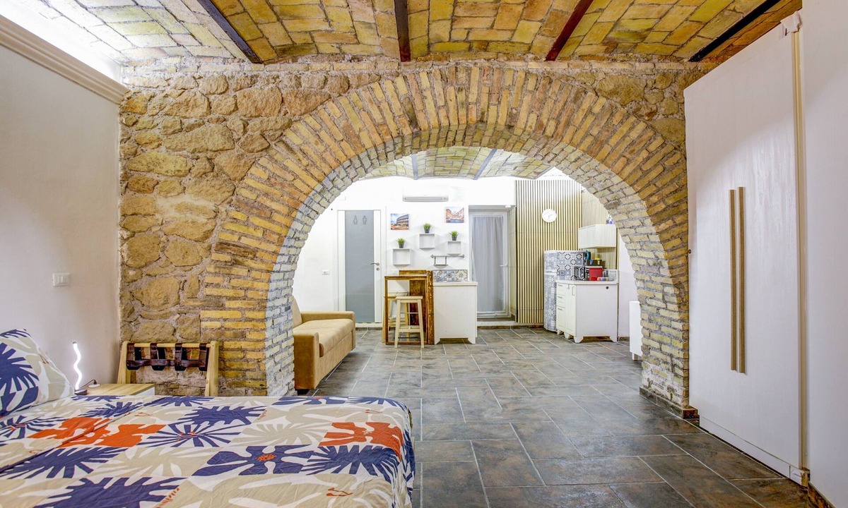 Pigneto Apartment | Apartment 'Delightful Pigneto' with Wi-Fi and Air Conditioning