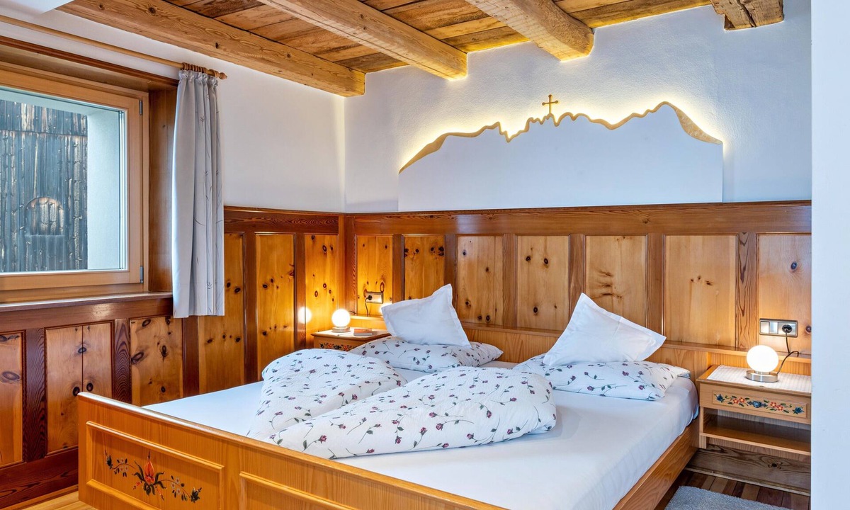 Nova Ponente Apartment | Apartment 'Eggental' with Mountain View, Shared Garden and Wi-Fi