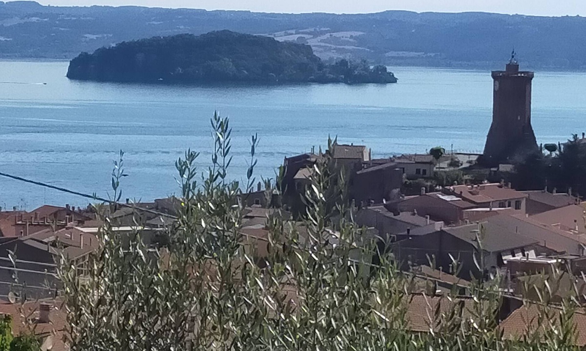 Marta Apartment | Apartment in Marta on Lake Bolsena