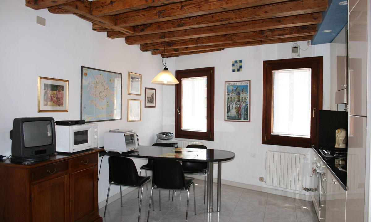 Castello Apartment | Apartment in the Historic centre of Venice, Italy