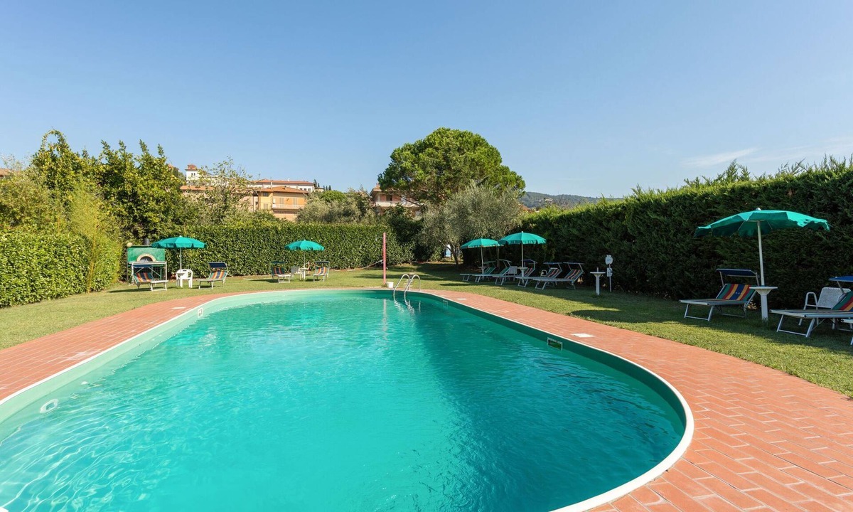 Tuoro sul Trasimeno Apartment | Apartment in Tuoro sul Trasimeno with pool