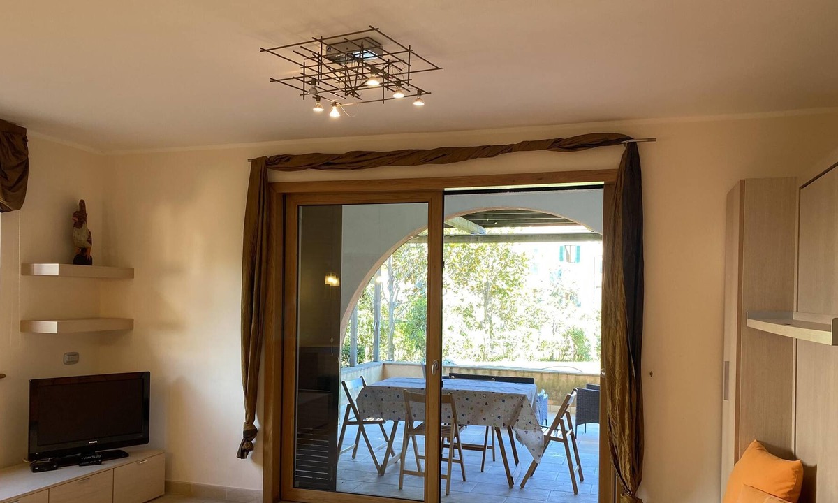 Marciana Marina Apartment | Apartment Quiete close to the Beach with Terrace and Wi-Fi