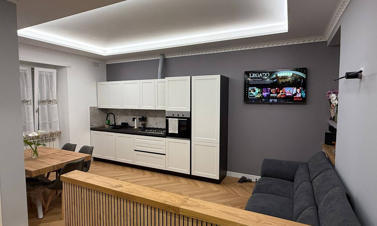 Settecamini Apartment | Apartment 'Relax House' with Private Garden, Wi-Fi and Air Conditioning