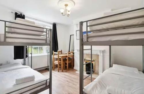 Waterloo House | APlaceToStay Central London Apartment, Zone 1