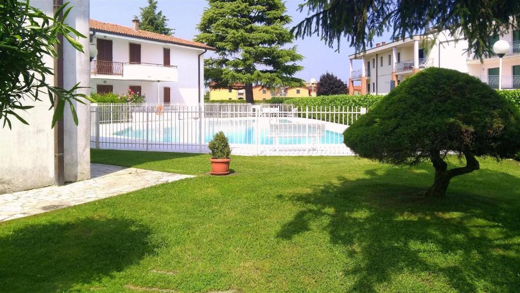 San Benedetto di Lugana Apartment | Appartamenti Elena ID61324