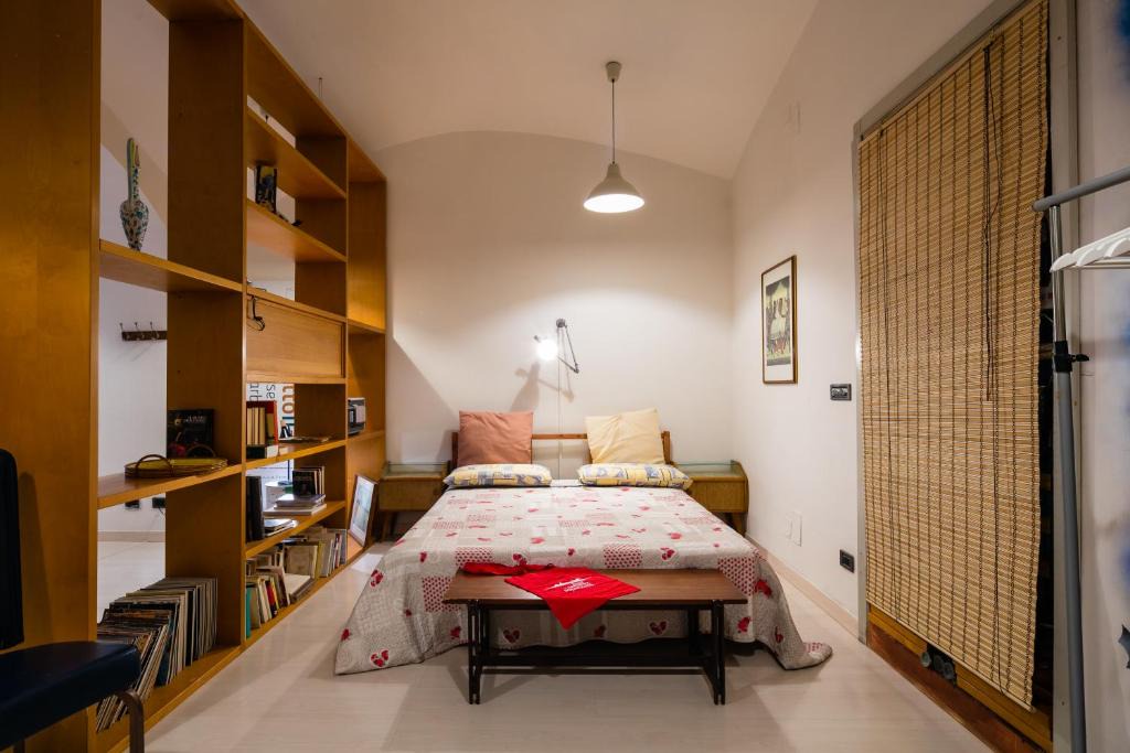 Quartieri Spagnoli Apartment | Appartamento a Palazzo Berio