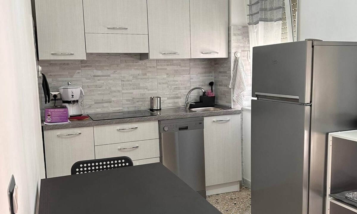 Prenestino-Centocelle Apartment | Appartamento a Roma - A&M House Per Vivere Roma in Libertà. Metro C a 200mt
