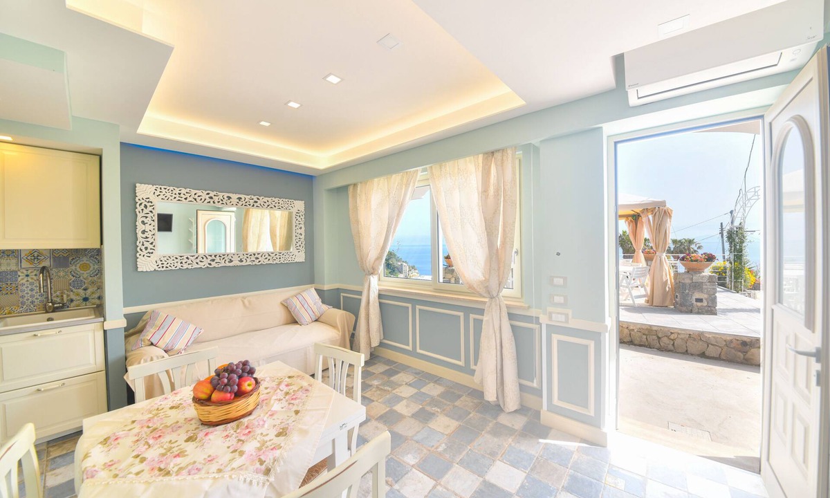 Lacco Ameno House | Appartamento con 1 Camera da Letto - Belgodere Apartments