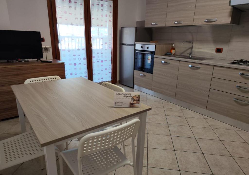 Pomezia Apartment | Appartamento Magnolia 428
