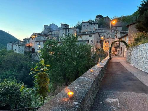Precetto Apartment | Appartamento Storico a Valle San Martino di Spoleto