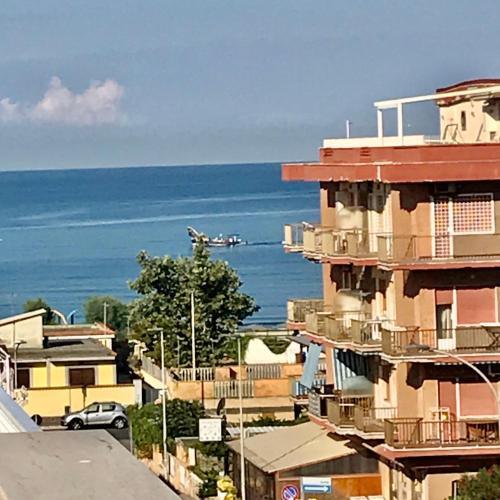 Torvaianica Apartment | Attico Centralissimo Vista Mare