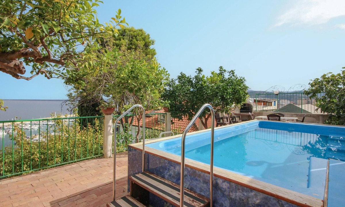 Agropoli Apartment | Awesome apartment in Agropoli with WiFi