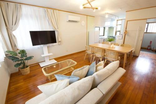 Kokuba Apartment | AZUKI Heights 2,3F