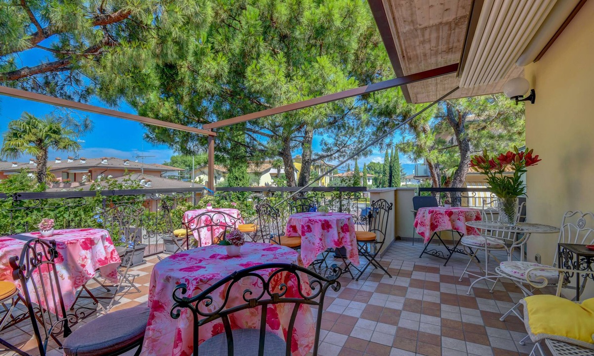 Lugana Bed & Breakfast | B&B America