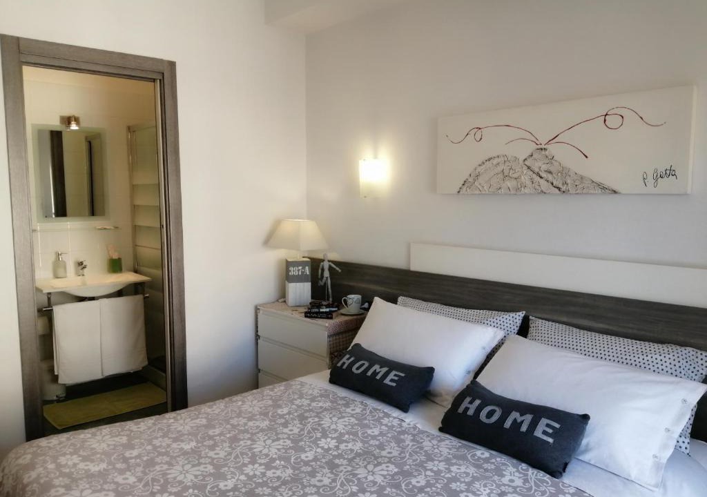 Arenella Bed & Breakfast | B&B Carolina Napoli-Vomero