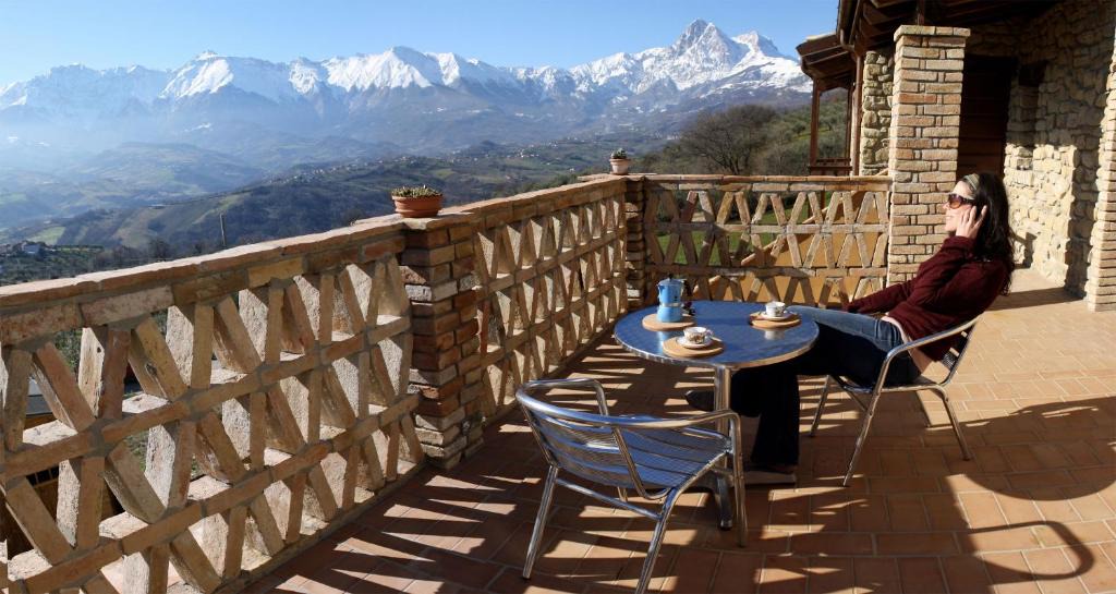 Colledara Bed & Breakfast | B&B Scacciapensieri - Vini d'Altura