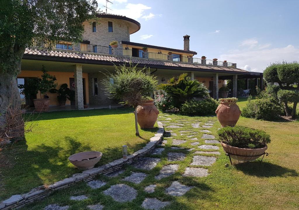 Fossacesia Bed & Breakfast | B&B Villa Moen