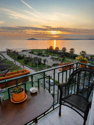 Bagnoli Apartment | Bagnoli Bay, Napoli