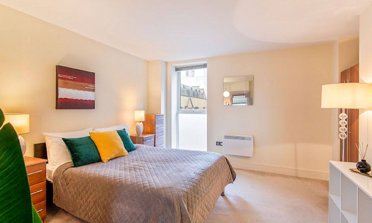 South Bank Apartment | Beautiful apartment for 2 people with WIFI, TV and balcony