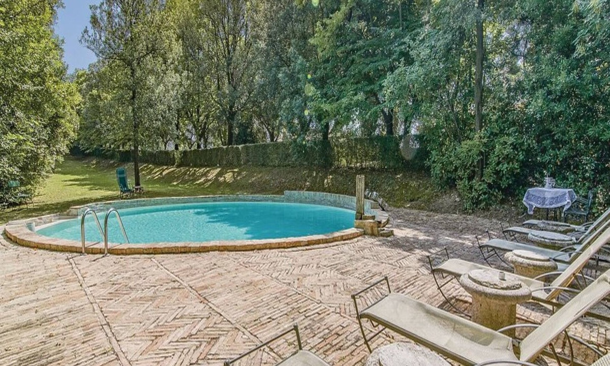 Centofinestre Apartment | Belvilla by OYO Accorretti - Villa Centofinestre