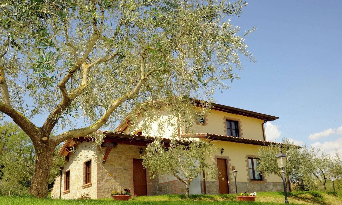 Ramazzano Villa | Belvilla by OYO Il Leccio