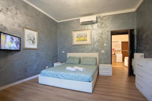 Quartiere XXIII Alessandrino Apartment | Bettí House vasca idromassaggio metro C Alessandrino - Colosseo e trenino laziali-Termini -Bettí House