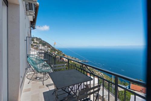 San Michele Bed & Breakfast | Blue View Luxury Rooms