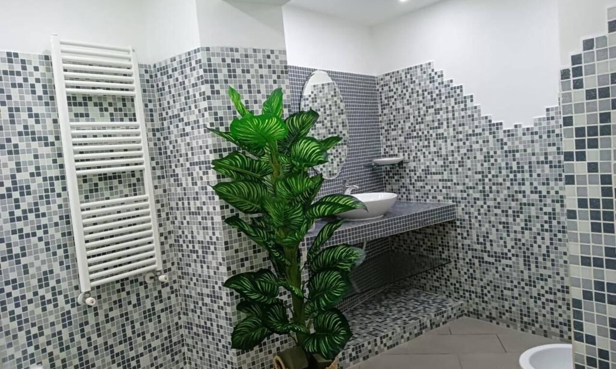 Naples City Centre Apartment | Borgo Loreto Naples Stazionei Napoli Centrale E porto appartamento per 5 persone