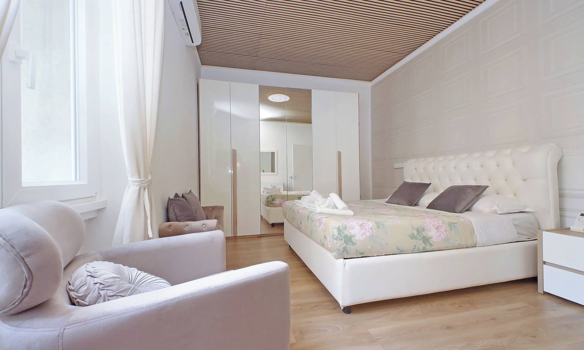 Gianicolense Apartment | Brand new central apartment! Family sized-2 bedrooms