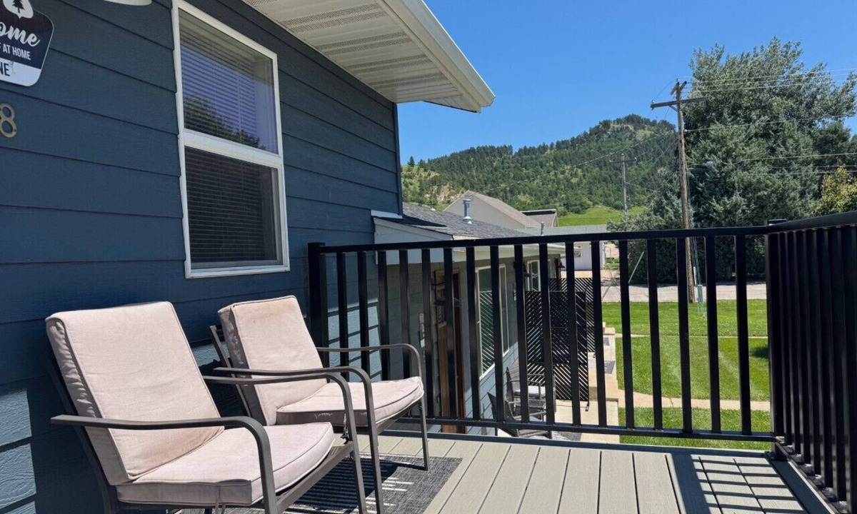 Spearfish Apartment | Bright, King Beds, Patio, Laundry, Walk to Downtown!