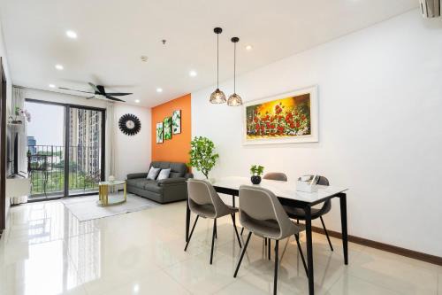 District 10 Apartment | Căn Hộ Hà Đô Quận 10 2BR 2WC