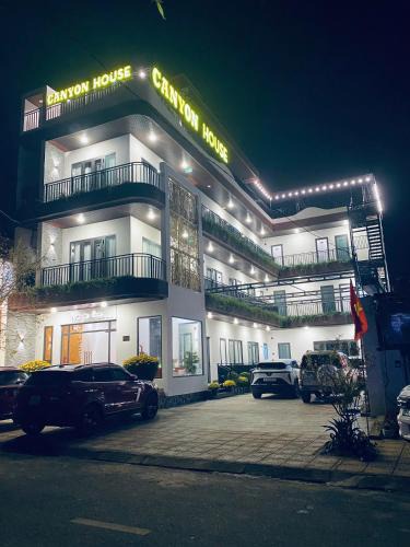 Kon Plong Hotel | Canyon House Măng Đen