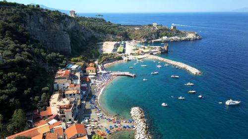 Marina di Puolo House | Casa al mare Luigio' Sorrento