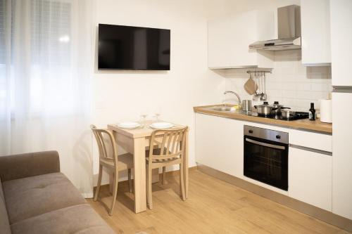 Latina Apartment | Casa di Viola - Fiori d arancio