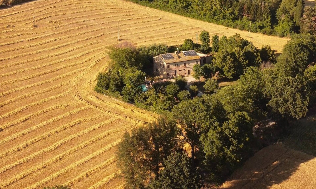 Macerata House | Casa il Girasole con piscina